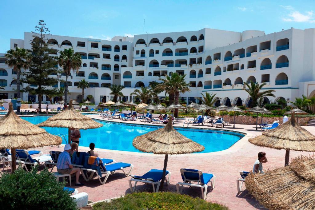 Regency Hotel & Spa Μοναστίρ Εξωτερικό φωτογραφία